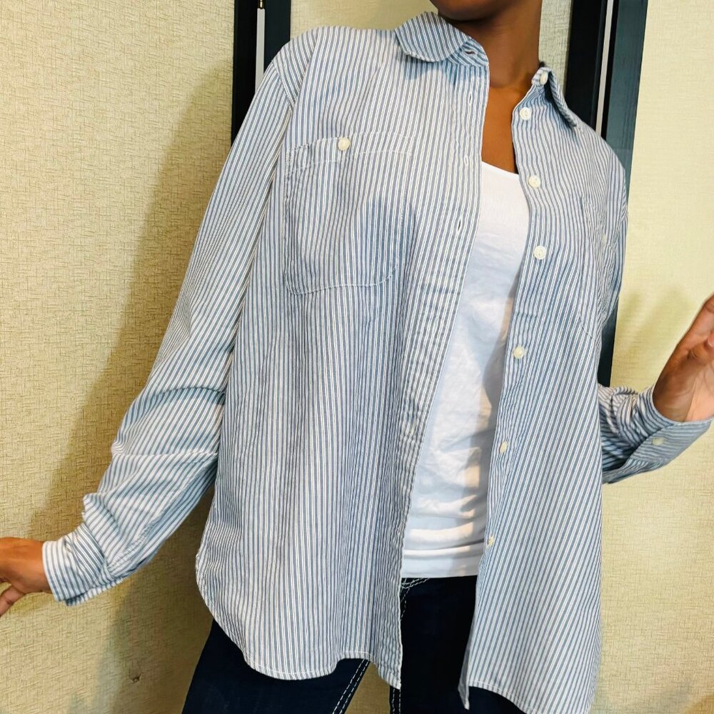 Ralph Lauren Blue and White Preppy Striped Button Up Shirt Extra Large